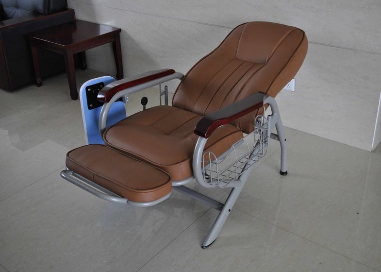 Ручная мебель больницы предводительствует стул переливания с вращая таблицей