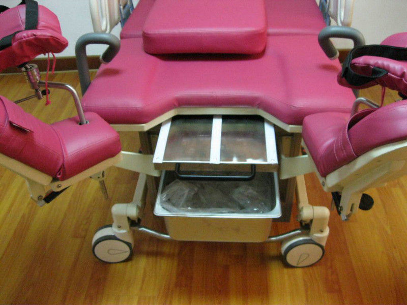 Передвижной гинекологический стул, электрический LDR кладет в постель с доской ABS головной